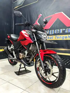 DP 2jt an Honda New CB150R SE STREETFIRE TH 2020 like new no minus