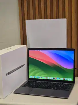 Macbook Air 2020 i3 8/256GB