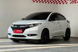 HRV PRESTIGE CVT 2015 PUTIH
