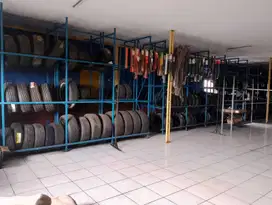 Tanah dan Bangunan 3Lt Cocok Untuk Show Room di Kelapa Dua Tangerang