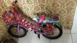 Sepeda anak anak wanita ring 16