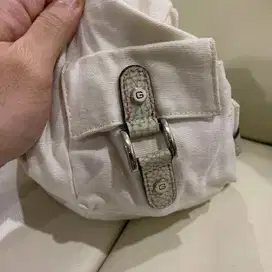 Guess On Shoulder White Canvas Fabric Original