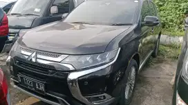 Mitsubishi outlander phev 2021 2020