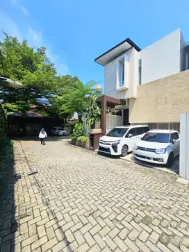 Cluster, Jalan Utama. Dkt Toll. Rumah CILANDAK Dijual. Terawat, Rapi