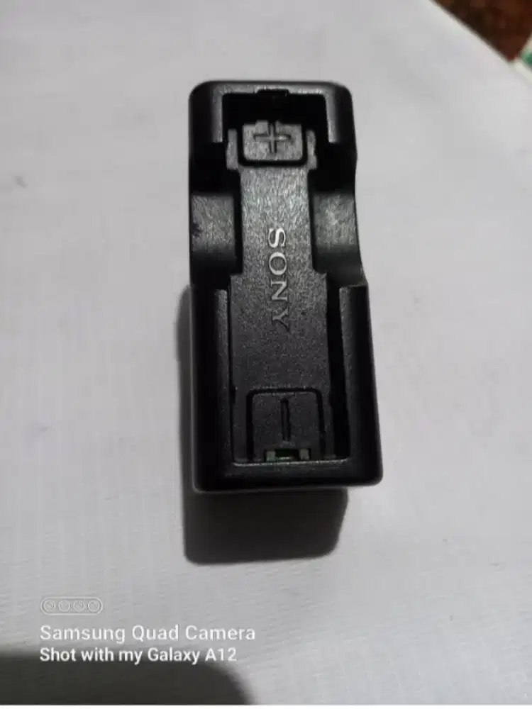 Sony Charger  Ni Cad Gumstick BC 7DY