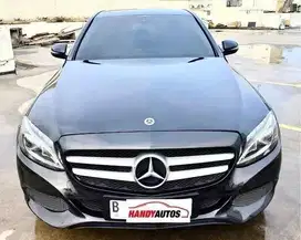 Mercedes Benz C200 Tahun 2017 Automatic Hitam Metalik