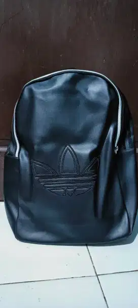 Ransel Adidas kulit