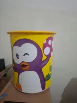 Toples Kuning Besar motif Penguin