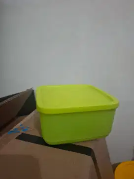 Toples Kotak Kecil Warna Hijau Polos