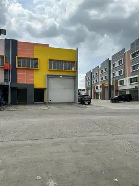 Di Sewakan Gudang 3in1 Eraprima Daan Mogot