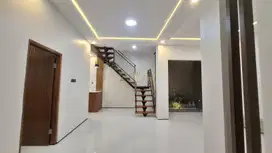 RUMAH MEWAH SIAP HUNI, AKSES MUDAH DI NGEMPLAK