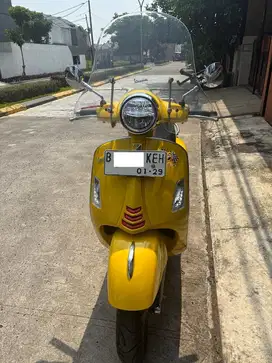 Dijual Piaggio Vespa GTS Super 150 4V IGET ABS