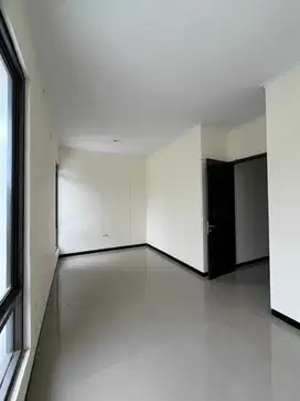 Dijual Rumah Baru Minimalis di Taman Kopo Indah 5
