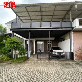 Dijual Rumah Mewah Surabaya Barat di Taman Wisata Regency