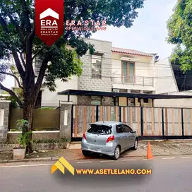Rumah Jl. Panglima Polim, Melawai, Kebayoran Baru, Jakarta Selatan