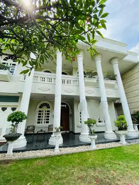 Dijual Cepat Rumah Mewah Under 30 M Raya Dharmahusada