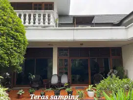 Di Jual Rumah di Menteng