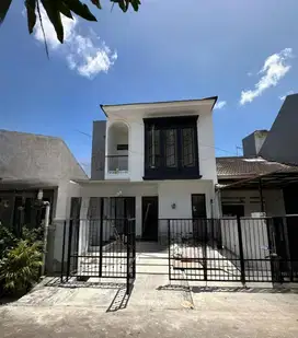 Dijual Rumah Brandnew Classic Modern di Griya Loka BSD City -nrl