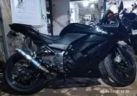 Body fairing set Ninja hitam
