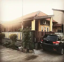 Dijual Cepat Rumah Hook di Perumahan Pondok Gede Housing Bekasi