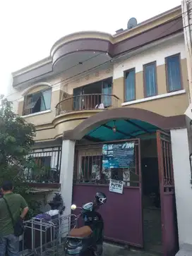 Kos kosan Putri aktif Rungkut Mejoyo Utara Depan Ubaya