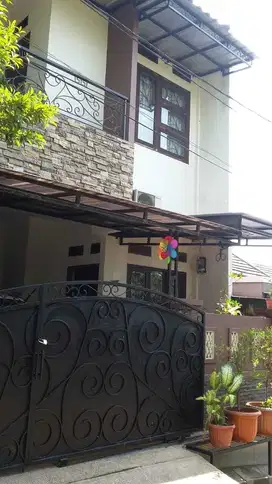 Dijual Rumah Murah Siap Huni Luas 150 m di Bukit Golf
