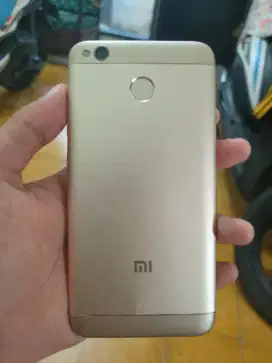 Redmi 4x 3/32 batangan