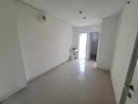 Sewa Tahunan 2BR Kosongan Original Tower Heliconia - AC baru Free IPL