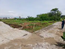 Jual murah tanah hook kota malang, cocok bangun rukos. Kawasan asri