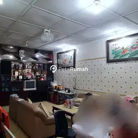 DIJUAL VILLA JALAN KAPTEN SUMARSONO - DAERAH SUNGGAL (FELIX)