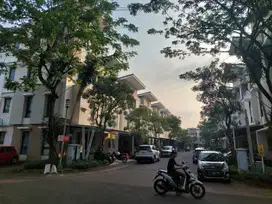 Dijual Kost 11 BR Furnished Di Allogio Gading Serpong