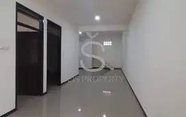DIJUAL RUMAH BARU RENOVASI DI TAMAN HOLIS INDAH BANDUNG