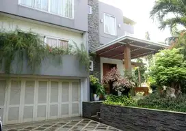 TURUN HARGA!!  Dijual Rumah MEWAH MURAH Kemang Pratama Bekasiq