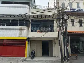 Dijual Ruko Pejagalan 3,5 lantai Pinggir jl Dekat Pasar Pagi & Asemka