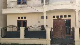 Dijual rumah kosan komplek timah kelapa dua Depok