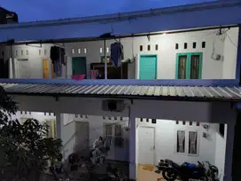 Di jual Kontrakan 2 lantai 8 pintu 2jt/bln ciputat,tangsel