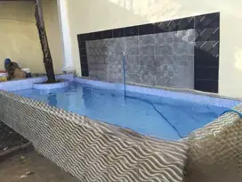 Di Jual rumah plus kolam renang daerah Jatijajar Depok