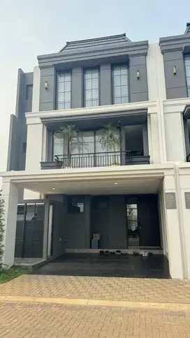 RUMAH 3 LANTAI DEKAT TOL CLUSTER ARMONT SINARMAS LAND