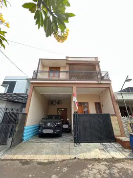 DI JUAL RUMAH 2 LANTAI SAWAH BARU CIPUTAT