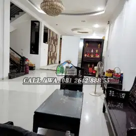 DIJUAL VILLA KOMP RIVER VALLEY JLN LABOLATORIUM