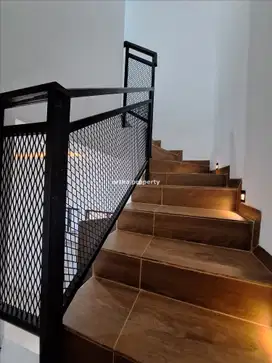 PALING MURAH 2 LANTAI, 3 KAMAR TIDUR 3 KAMAR MANDI, CASH ONLY