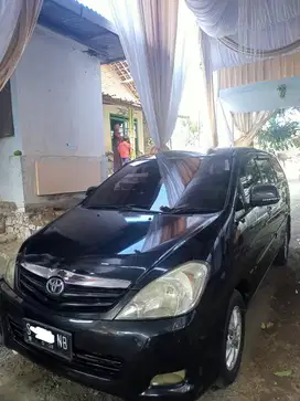Innova diesel 2010