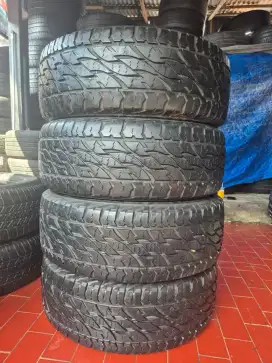 Ban copotan Fortuner Bridgestoen duller A/T 265/60 R18 80% 2021..4pcs