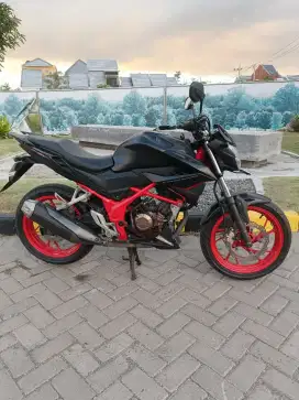 Dijual Honda CBR LED 2018 lengkap