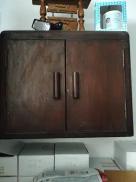 Kabinet Bupet jati UK 45*25*35
Bahan jati