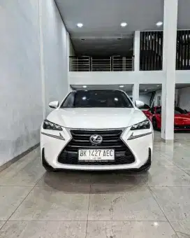 Lexus NX-200t Luxury CBU 2015 / 2016 nx200t crv 2021 cx5 2022 glc