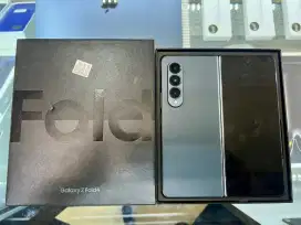 Second Samsung Galaxy Fold 4 Grey Green 12GB/512GB Fullset lengkap