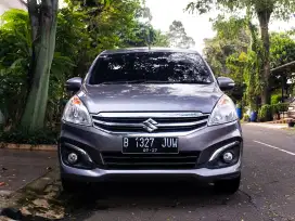 Suzuki Ertiga 4x2 Bensin Matic A/T 2017 Abu-Abu