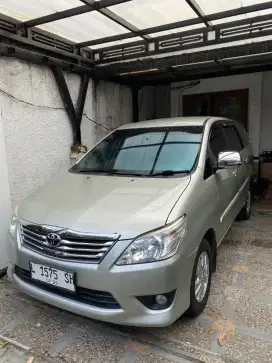 Kijang Innova G diesel matic 2013