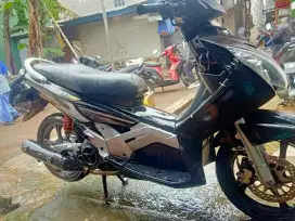 Nouvo z 2005 ss kumplit